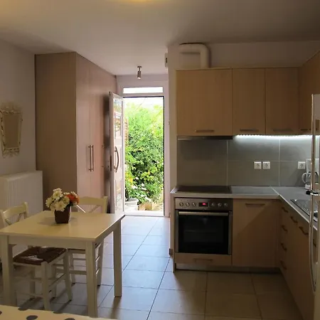 Muses Apartment *